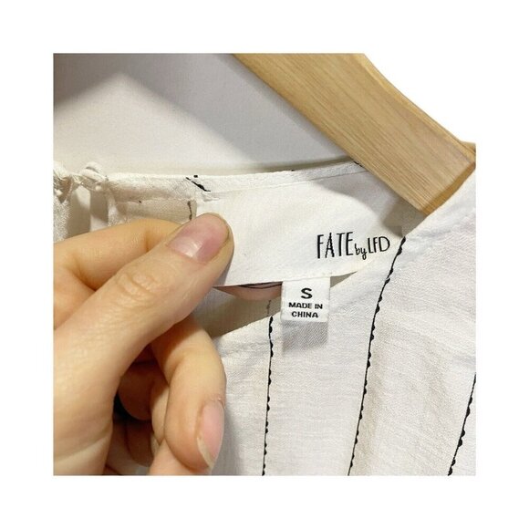 Fate by LED White Black Striped Cold Shoulder Boho Blouse S Long Sleeved - Picture 7 of 7